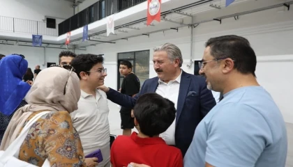 Mustafa Palancıoğlu Havacılık Lisesi’nin yeni öğrencileriyle tanıştı