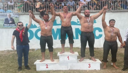 Sakarya’nın pehlivanı Kütahya kürsüsünde