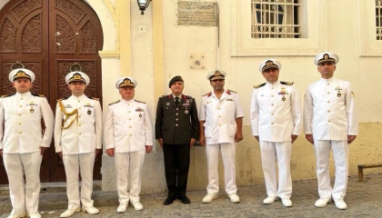 TCG Kınalıada personelinden Turgut Reis Türbesi’ne ziyaret