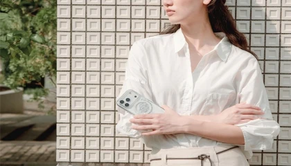 Coehl, modern minimalistler için yumuşak renkler ve ışıltılı iPhone 17 kılıflarını tanıttı