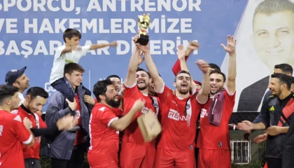 Gölcük Belediye Başkanlık Kupası’nda zafer İhsaniyespor’un
