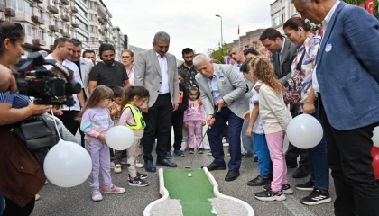 Haydi çocuklar, Heykel’de buluşuyoruz