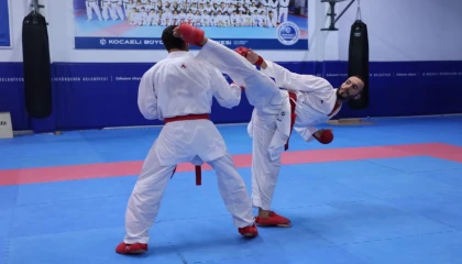 Karateci Enes Bulut’tan Avrupa’ya uzanan başarı
