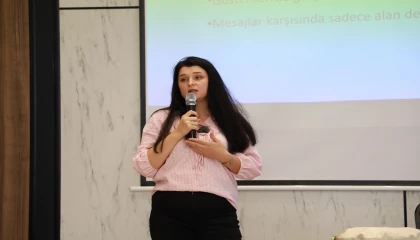 Konya Karatay’da ’hoş kubbe’de çocuklar eğleniyor ailelere öğreniyor