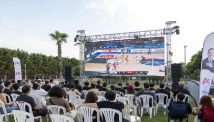 Mersin’de Büyükşehir’le milli maç coşkusu