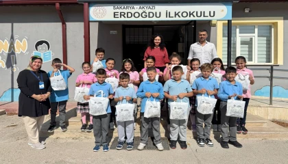 Sakarya Büyükşehir eğitimin ilk haftası miniklerin yanında