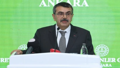 Bakan Tekin: 10 Kasım eleştirileri yersiz!