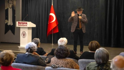 Bornova Kent Söyleşileri’nde ’Cumhuriyet ve Atatürk’ anıldı