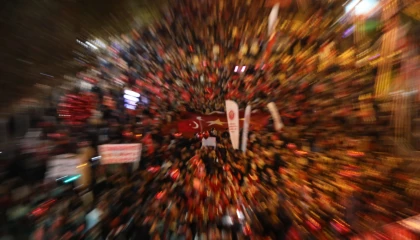 Bursa 102. yılda da tek yürek! Edis konseriyle Cumhuriyet coşkusu