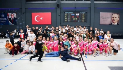 Çayırova, iLab Basketbol’u farklı geçti