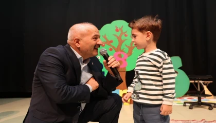 Gebze’de Başkan Büyükgöz’den miniklere sürpriz