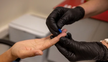 İzmir Büyükşehir’den kimliksiz ve ücretsiz test hizmeti