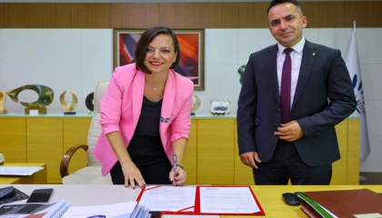 İzmir Karabağlar’da işçilere rekor promosyon desteği