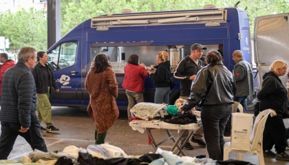 İzmir’de 2. El Pazarı’ndan herkes memnun