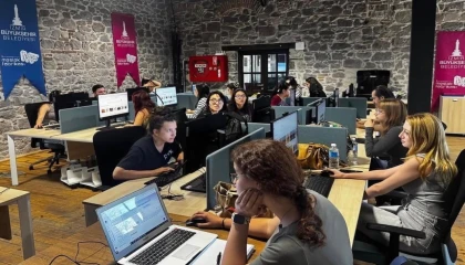 İzmirli gençlere ’Canva’ eğitimi