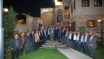 Kayseri Talas Belediyesi muhtarları ağırladı