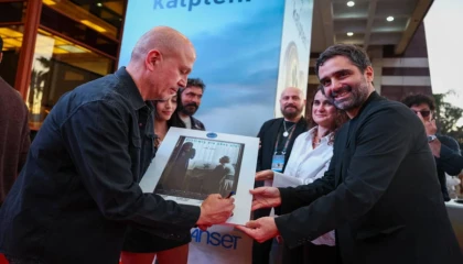 “Kesilmiş Bir Ağaç Gibi” ve “Noir” filmleri seyirciyle buluştu