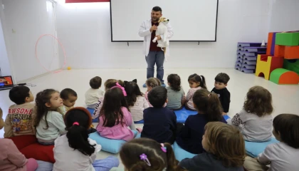 Kocaeli İzmit Belediyesinden miniklere hayvan dostu eğitim programı 