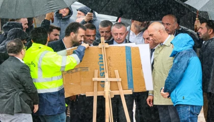 Kocaeli’de Başkan Büyükakın’dan sağanakta saha denetimi