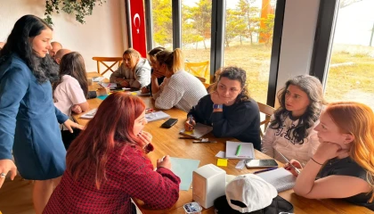 Kocaeli’de Çınar Akademi öğretmenlerine mesleki eğitim semineri