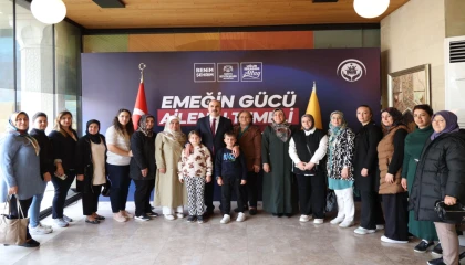 Konya’da Başkan Altay kadınları ağırlamayı sürdürüyor