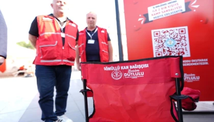 Manisa’da kamp sandalyesi hediyeli kan bağışı