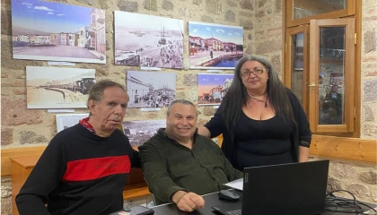Mert Rüstem’den Girit’te “İzmir” fotoğraf sergisi