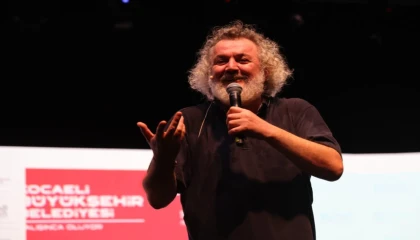 Müfit Can Saçıntı’dan Kocaeli Kitap Fuarı’nda düşündüren söyleşi