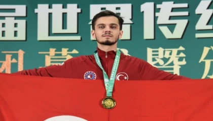 Sakaryalı sporcular Çin’de Dünya Şampiyonu oldu