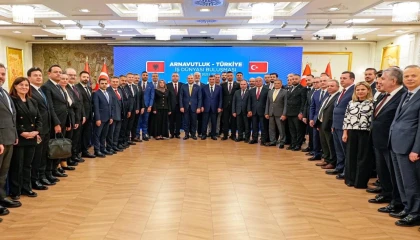 Türkiye-Arnavutluk iş dünyası Tiran’da buluştu