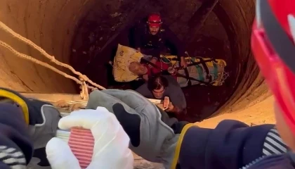 Yaşlı adam 12 metrelik kuyudan kurtarıldı!