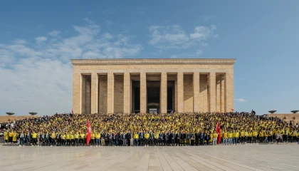 4 bin 500 Fenerbahçeli genç Ata’nın huzurunda