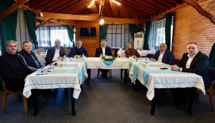 AK Parti Sakarya Teşkilatı yeni projeler için bir araya geldi