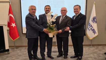 BALKANTÜRK Eğitim Vakfı’nda bayrak değişimi: Adnan Sözeri dönemi başladı