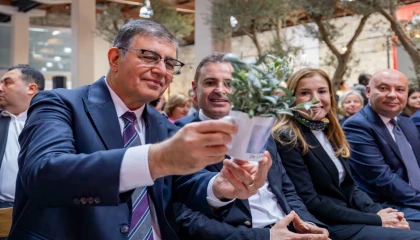 Başkan Tugay’dan zeytine 5 stratejik adım