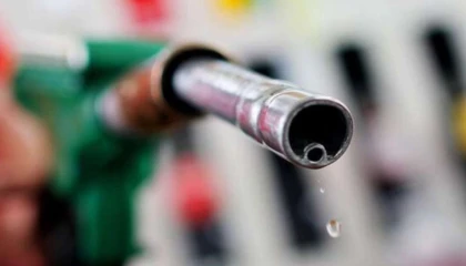 Benzine bir zam daha!