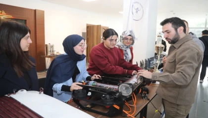 BTÜ’de ’Robot Günleri’ yoğun ilgi gördü
