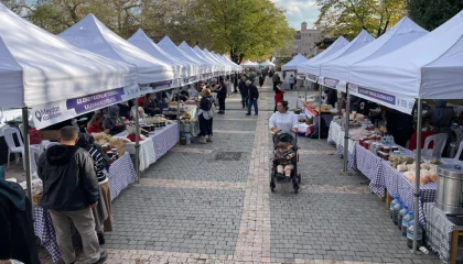 Bursa Heykel’de ’meydan kadınların’