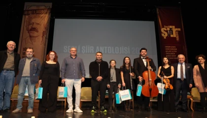 Bursa Nilüfer’de şiir eleştirisinin prestij ödülleri sahiplerini buldu