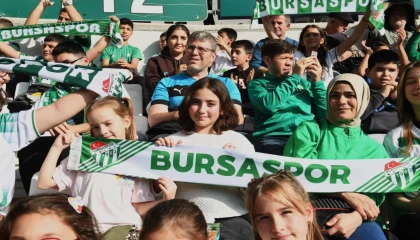Bursa Osmangazi’de 100 çocuk ilk kez Bursaspor maçında