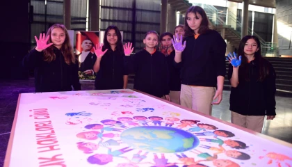 Bursa Osmangazi’de Çocuk Hakları Günü’nde renkli etkinlik