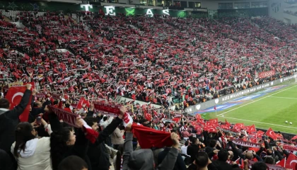 Bursa Osmangazi’de engelli bireylere milli maç sevinci