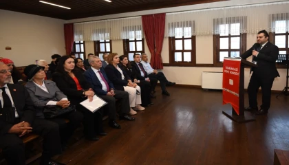 Bursa Osmangazi’de ’Nutuk’un ışığında Cumhuriyet konuşuldu