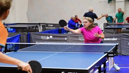 Bursa Osmangazi’de veteran sporcular final için ter döktü