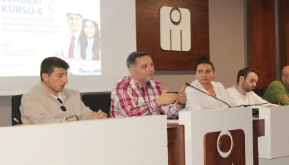 Bursa’da İMO yönetimi genç mühendislerle buluştu