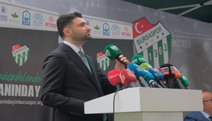 Bursaspor Başkanı Enes Çelik: Bu takım bir üst lige çıkacak