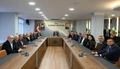 CHP il yönetiminden Edirne Valisi Sezer’e ziyaret