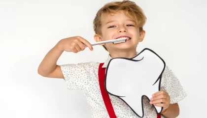 Çocuklarda diş sağlığı için doğru macun seçimi önemli