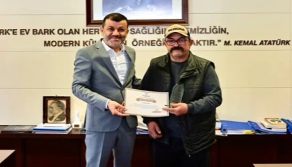 Denizli’de Başkan Çavuşoğlu’ndan kahraman sürücüye teşekkür