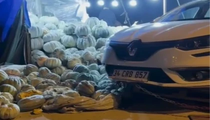 Düzce’de kaza! Kabak tezgahı yerle bir oldu... Gitti kabaklar!